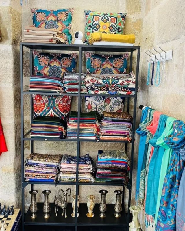 Afghan handicrafts shop
